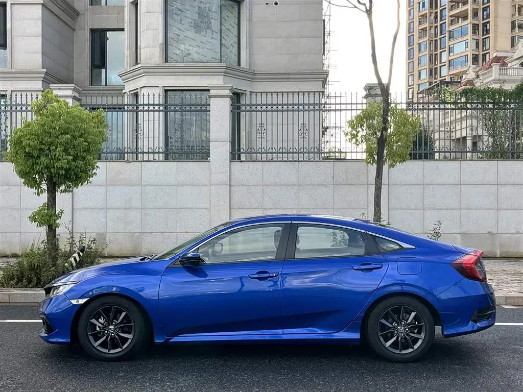 2019 Honda Civic 1.5T 177HP L4 6MT,autocango,china used car exporter,china ev exporter,chinese used car exporter,chinese used ev exporter