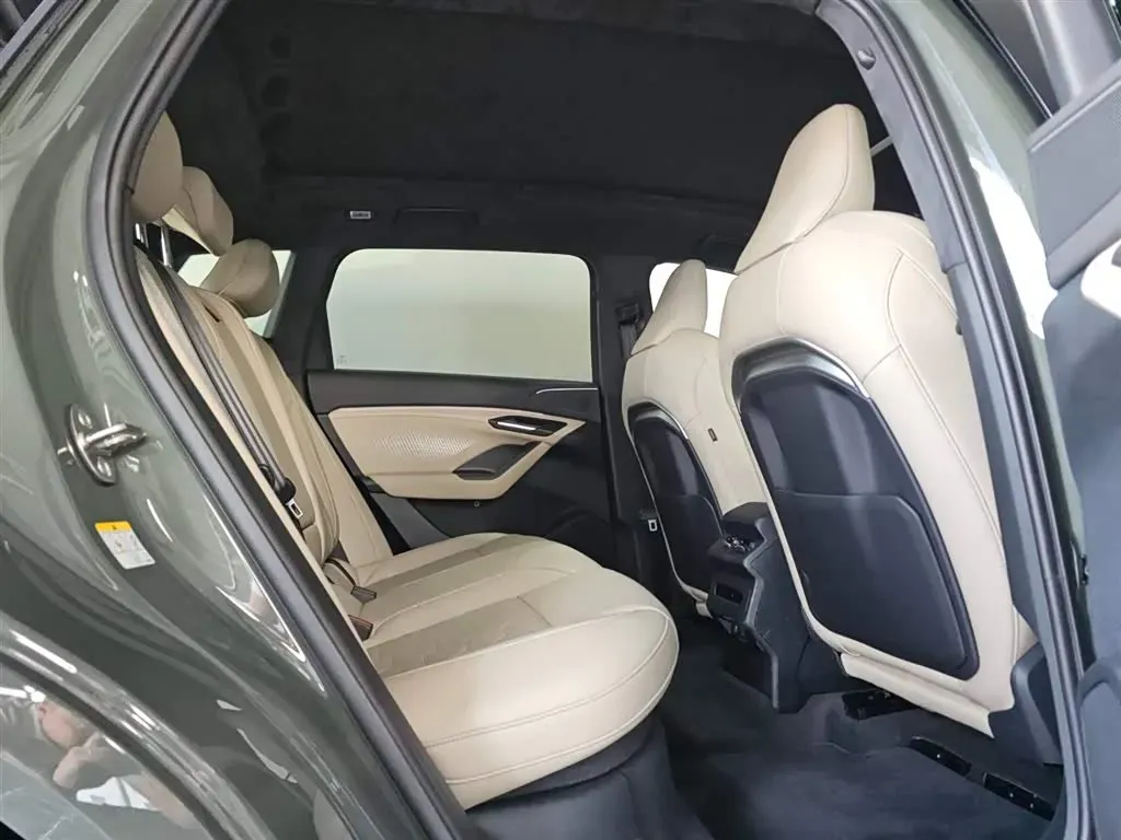 2026 Audi Q6L Sportback e-tron BEV,autocango,china used car exporter,china ev exporter,chinese used car exporter,chinese used ev exporter