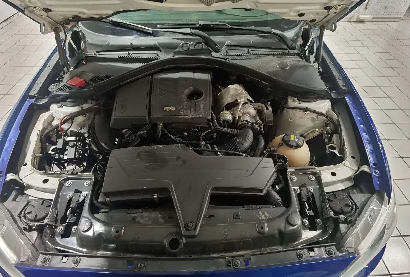 2012 BMW 1 Series 1.6T 136HP L4 6MT,autocango,china used car exporter,china ev exporter,chinese used car exporter,chinese used ev exporter