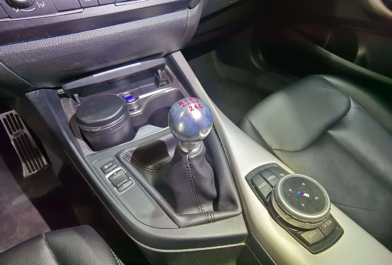 2012 BMW 1 Series 1.6T 136HP L4 6MT,autocango,china used car exporter,china ev exporter,chinese used car exporter,chinese used ev exporter