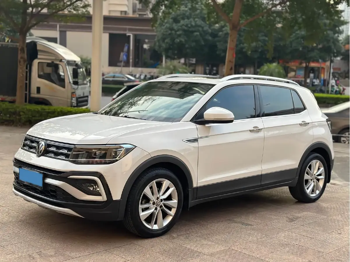 2019 Volkswagen T-Cross 1.4T 150HP L4 7DCT