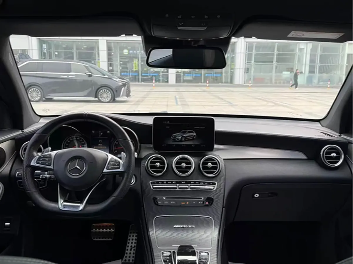 2018 Mercedes-Benz GLC AMG 4.0T 476HP V8 9AT,autocango,china used car exporter,china ev exporter,chinese used car exporter,chinese used ev exporter