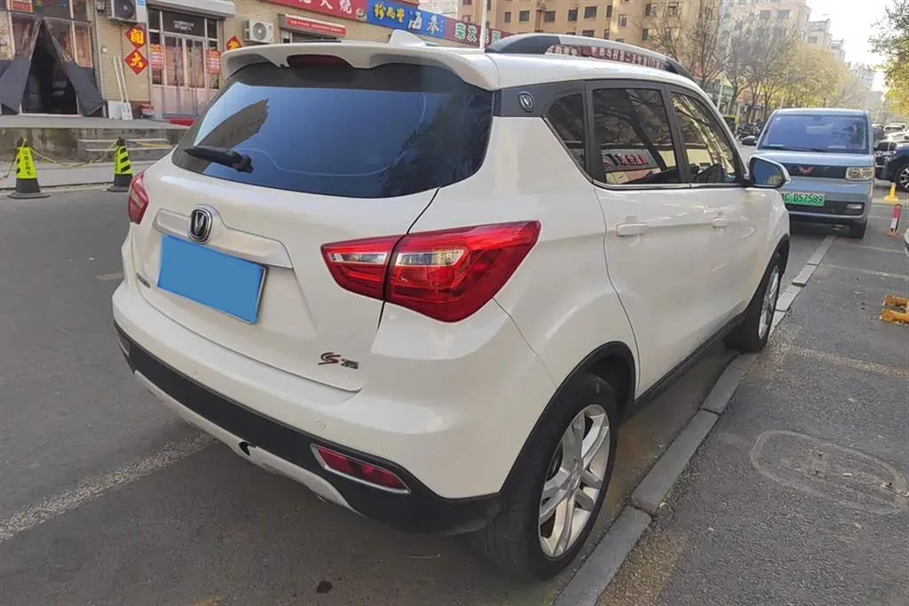2017 ChangAn CS35 1.6L 125HP L4 4AT,autocango,china used car exporter,china ev exporter,chinese used car exporter,chinese used ev exporter