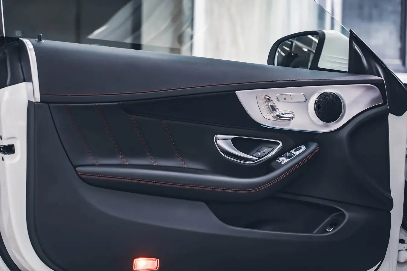 2016 Mercedes-Benz C AMG 4.0T 510HP V8 7AT,autocango,china used car exporter,china ev exporter,chinese used car exporter,chinese used ev exporter