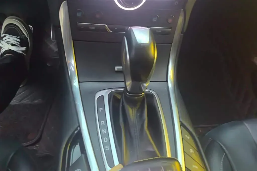 2016 Ford Edge 2.0T 245HP L4 6AT,autocango,china used car exporter,china ev exporter,chinese used car exporter,chinese used ev exporter