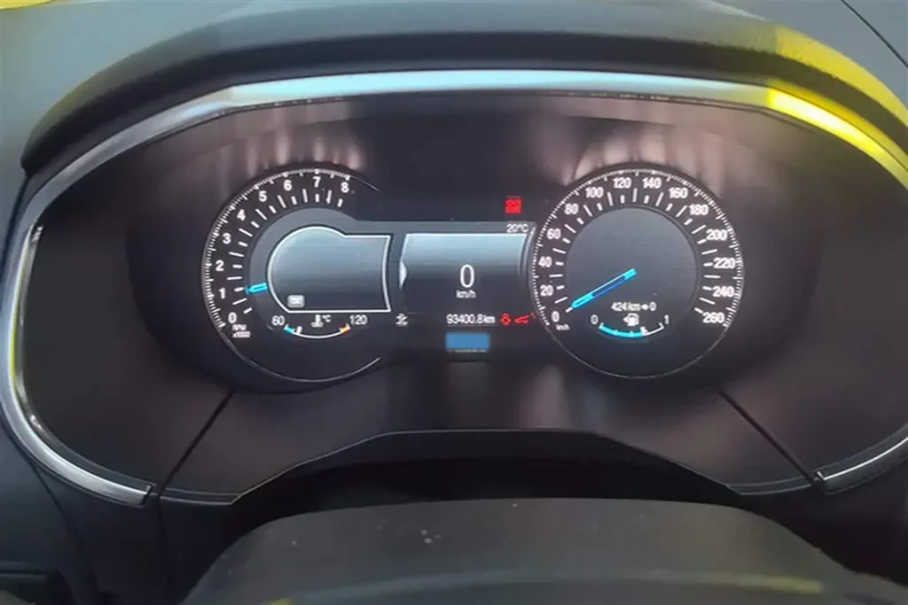 2016 Ford Edge 2.0T 245HP L4 6AT,autocango,china used car exporter,china ev exporter,chinese used car exporter,chinese used ev exporter