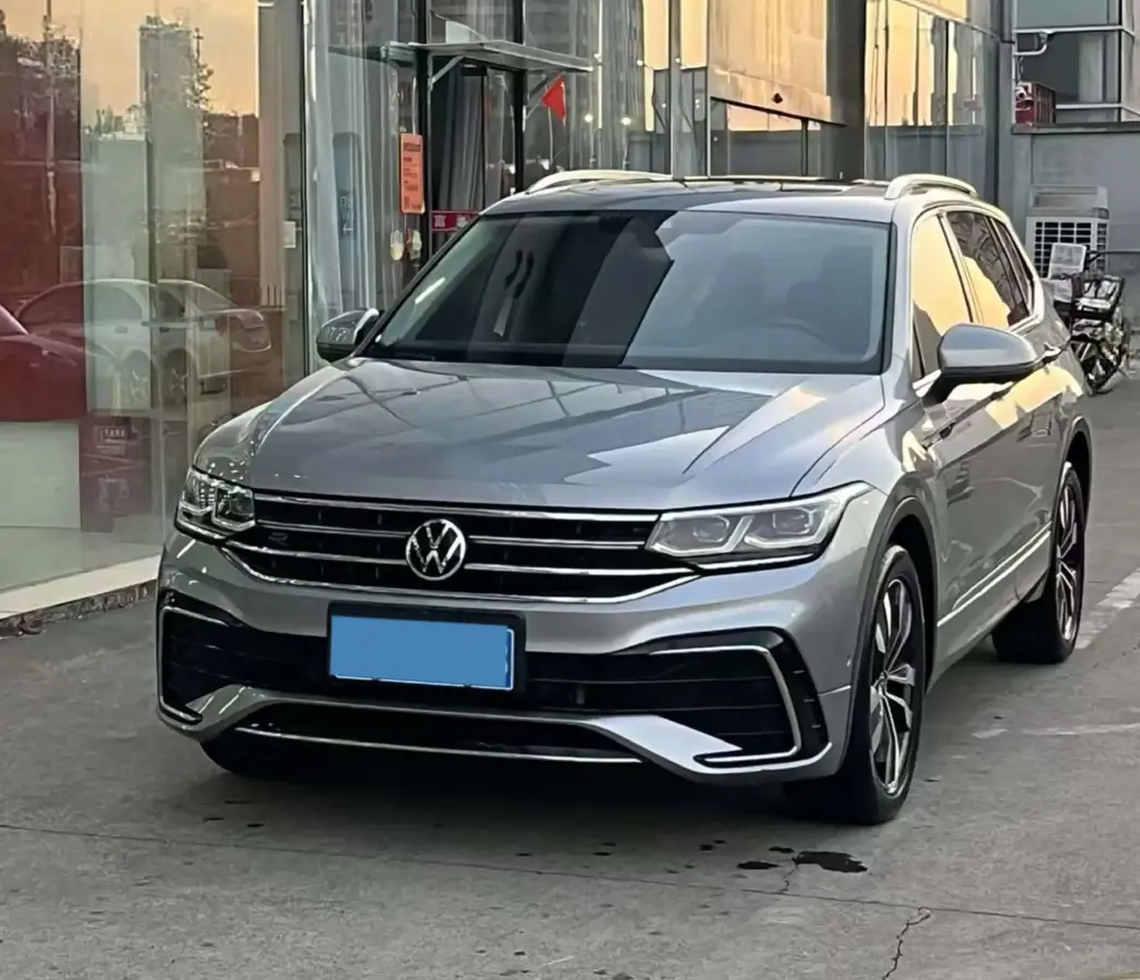 2022 Volkswagen Tiguan L 2.0T 186HP L4 7DCT