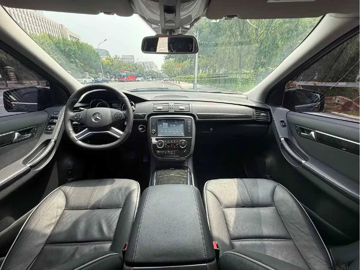 2017 Mercedes-Benz R Class 3.0T 272HP V6 7AT,autocango,china used car exporter,china ev exporter,chinese used car exporter,chinese used ev exporter