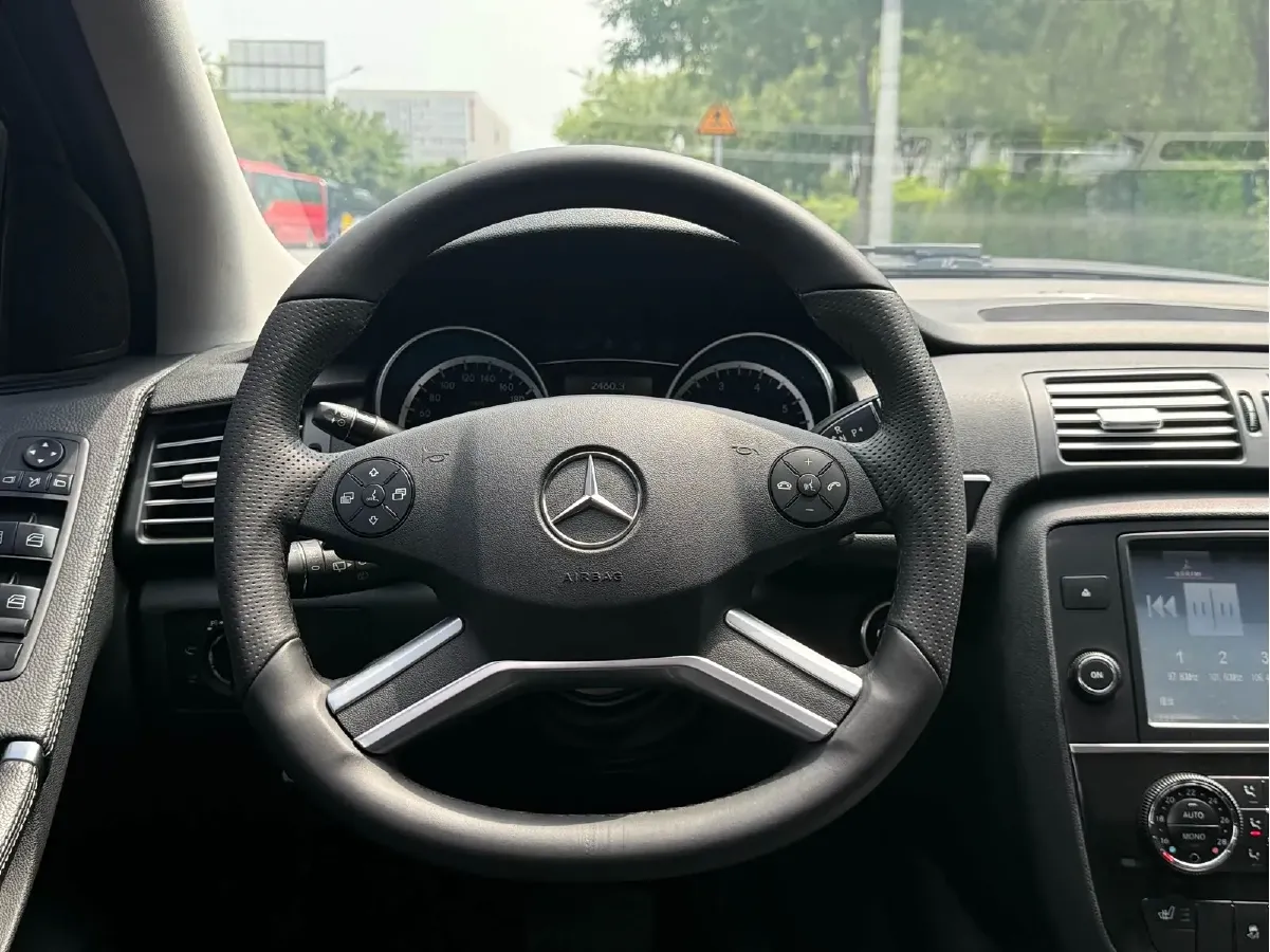 2017 Mercedes-Benz R Class 3.0T 272HP V6 7AT,autocango,china used car exporter,china ev exporter,chinese used car exporter,chinese used ev exporter