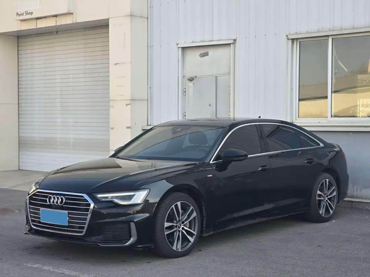 2021 Audi A6L 2.0T 190HP L4 7DCT