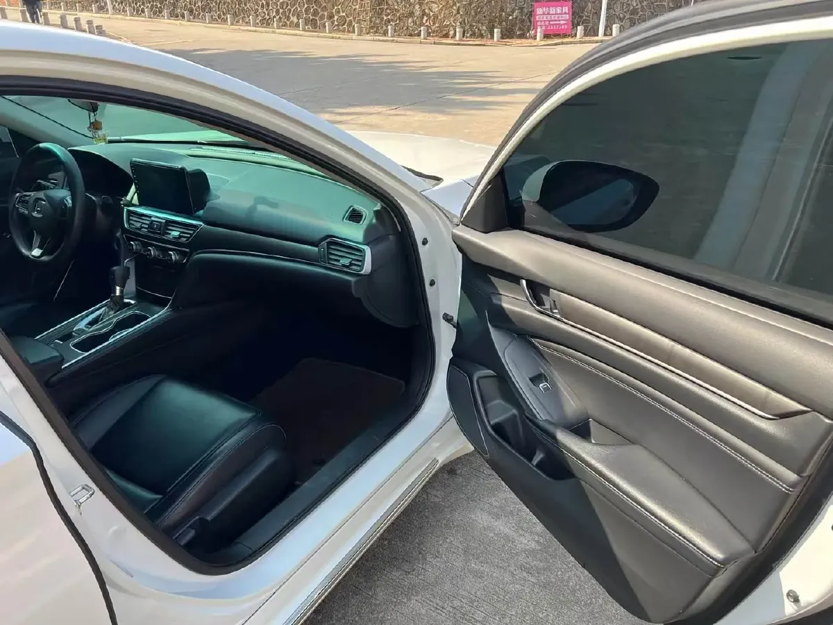 2018 Honda Accord 1.5T 177HP L4 CVT,autocango,china used car exporter,china ev exporter,chinese used car exporter,chinese used ev exporter