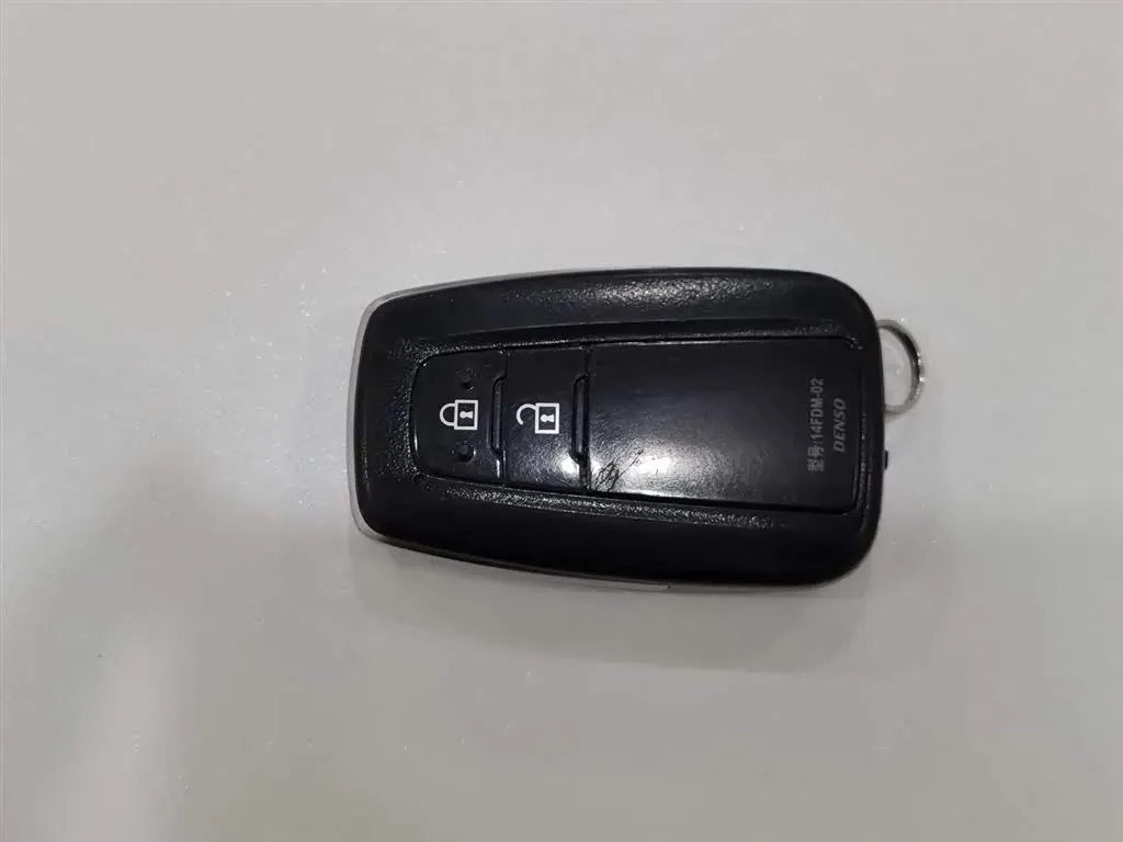 2018 Toyota C-HR 2.0L 171HP L4 CVT,autocango,china used car exporter,china ev exporter,chinese used car exporter,chinese used ev exporter