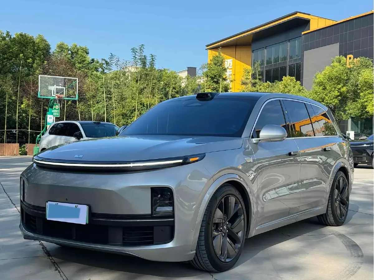 2022 Li L9 Range Extended 154HP REEV 42.6KWH