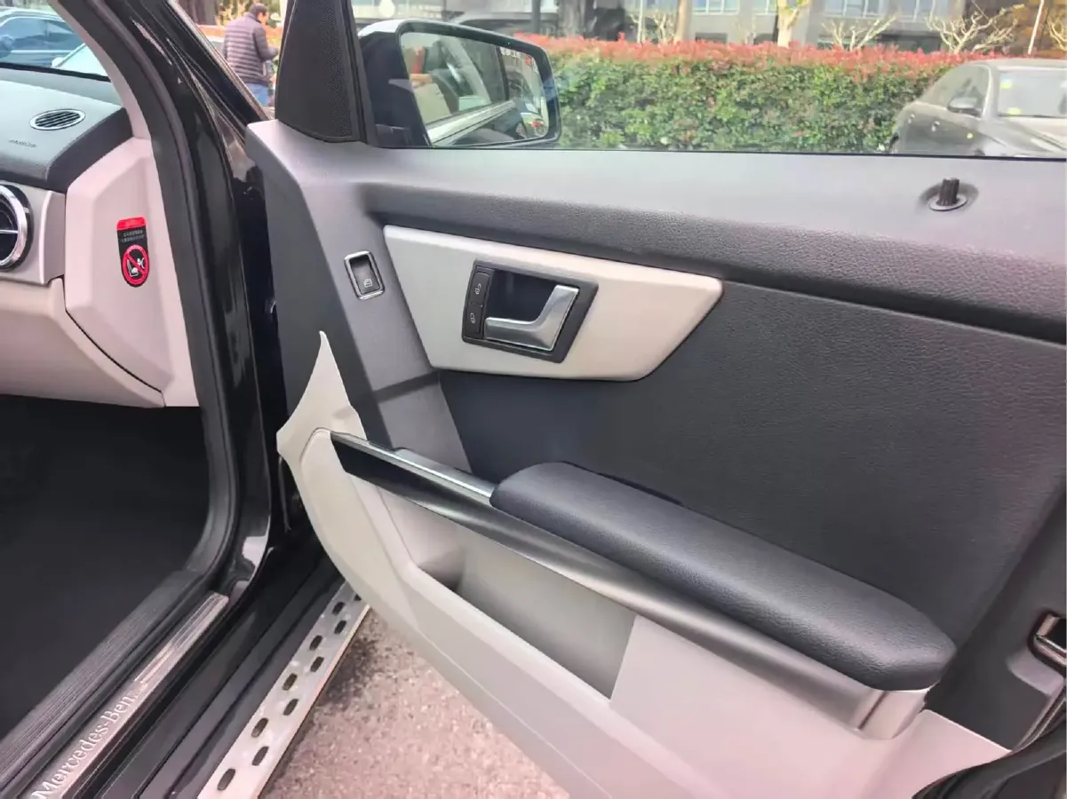 2013 Mercedes-Benz GLK Class 3.0L 245HP V6 7AT,autocango,china used car exporter,china ev exporter,chinese used car exporter,chinese used ev exporter