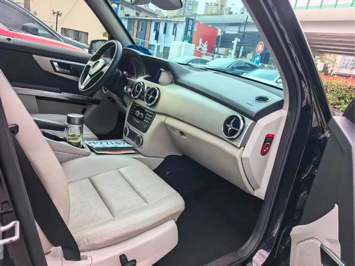 2013 Mercedes-Benz GLK Class 3.0L 245HP V6 7AT,autocango,china used car exporter,china ev exporter,chinese used car exporter,chinese used ev exporter