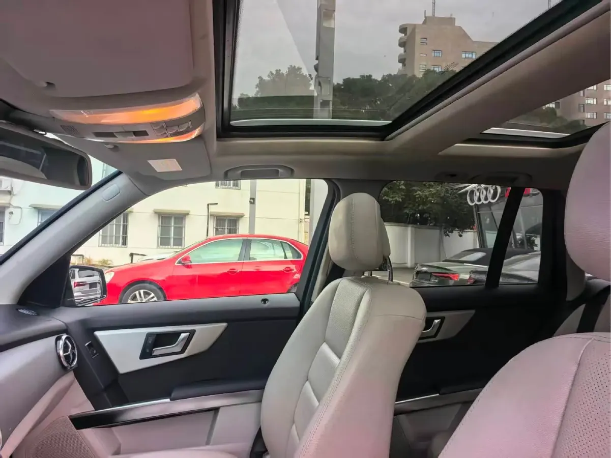 2013 Mercedes-Benz GLK Class 3.0L 245HP V6 7AT,autocango,china used car exporter,china ev exporter,chinese used car exporter,chinese used ev exporter