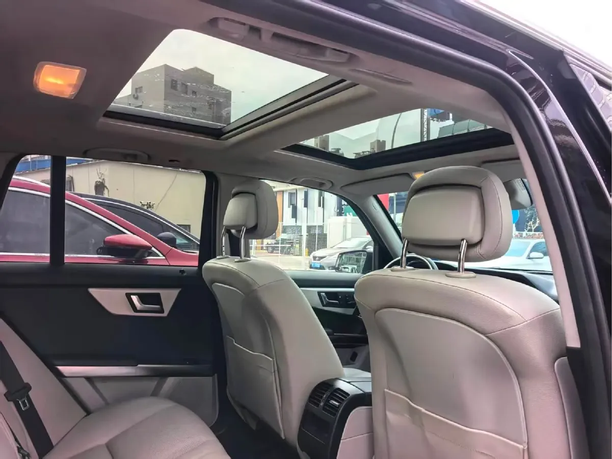 2013 Mercedes-Benz GLK Class 3.0L 245HP V6 7AT,autocango,china used car exporter,china ev exporter,chinese used car exporter,chinese used ev exporter