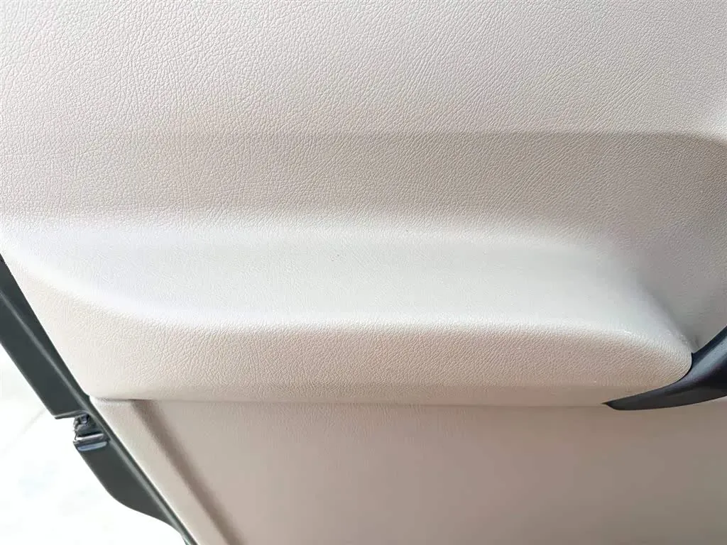 2012 Mercedes-Benz Sprinter 2.1T 150HP L4 6MT,autocango,china used car exporter,china ev exporter,chinese used car exporter,chinese used ev exporter