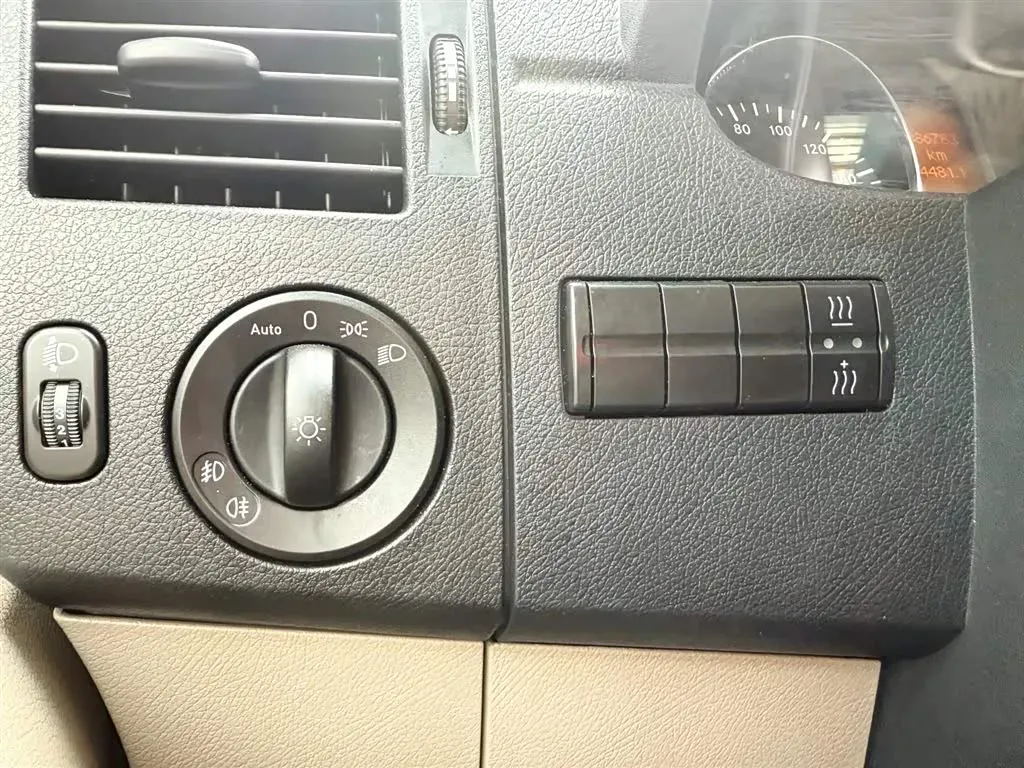 2012 Mercedes-Benz Sprinter 2.1T 150HP L4 6MT,autocango,china used car exporter,china ev exporter,chinese used car exporter,chinese used ev exporter