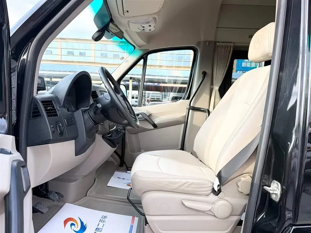 2012 Mercedes-Benz Sprinter 2.1T 150HP L4 6MT,autocango,china used car exporter,china ev exporter,chinese used car exporter,chinese used ev exporter