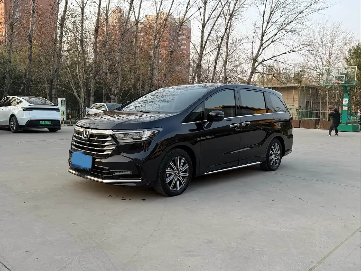 2024 Honda Odyssey 2.0L 146HP L4 E-CVT Hybrid
