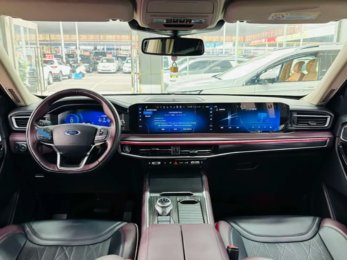 2024 Ford Explorer 2.3T 289HP L4 10AT,autocango,china used car exporter,china ev exporter,chinese used car exporter,chinese used ev exporter