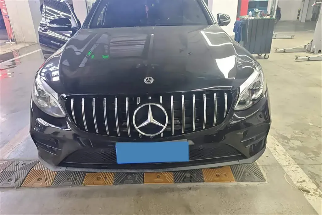 2017 Mercedes-Benz GLC Coupe AMG 3.0T 367HP V6 9AT,autocango,china used car exporter,china ev exporter,chinese used car exporter,chinese used ev exporter