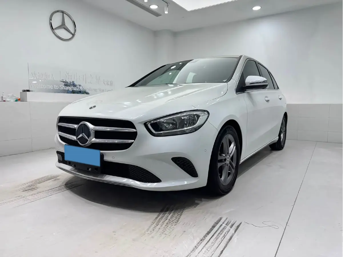 2020 Mercedes-Benz B Class 1.3T 136HP L4 7DCT