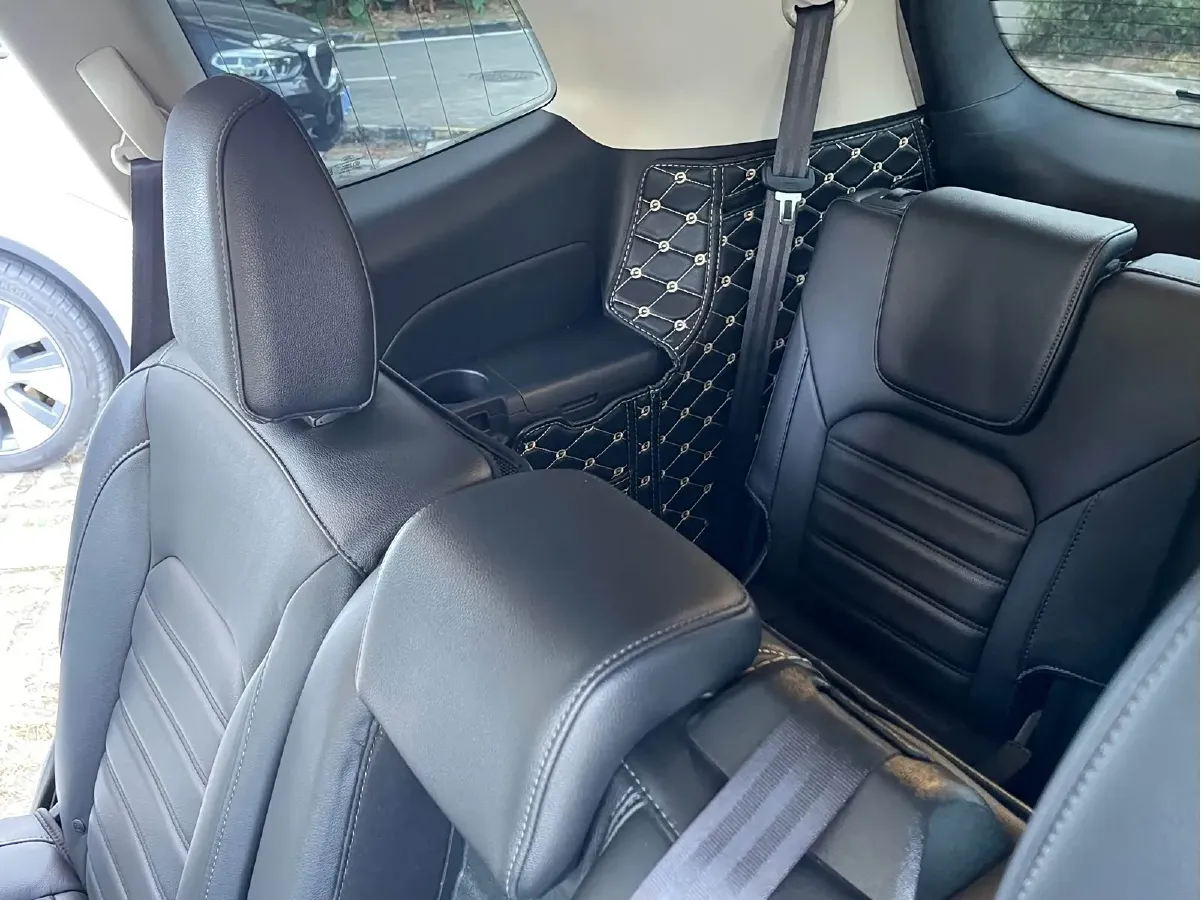 2018 Ford Edge 2.0T 245HP L4 6AT,autocango,china used car exporter,china ev exporter,chinese used car exporter,chinese used ev exporter