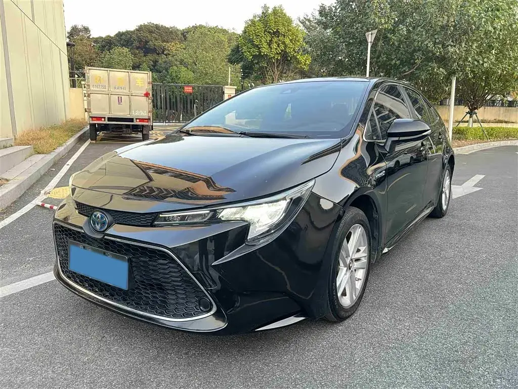 2021 Toyota Levin 1.8L 98HP L4 E-CVT Hybrid