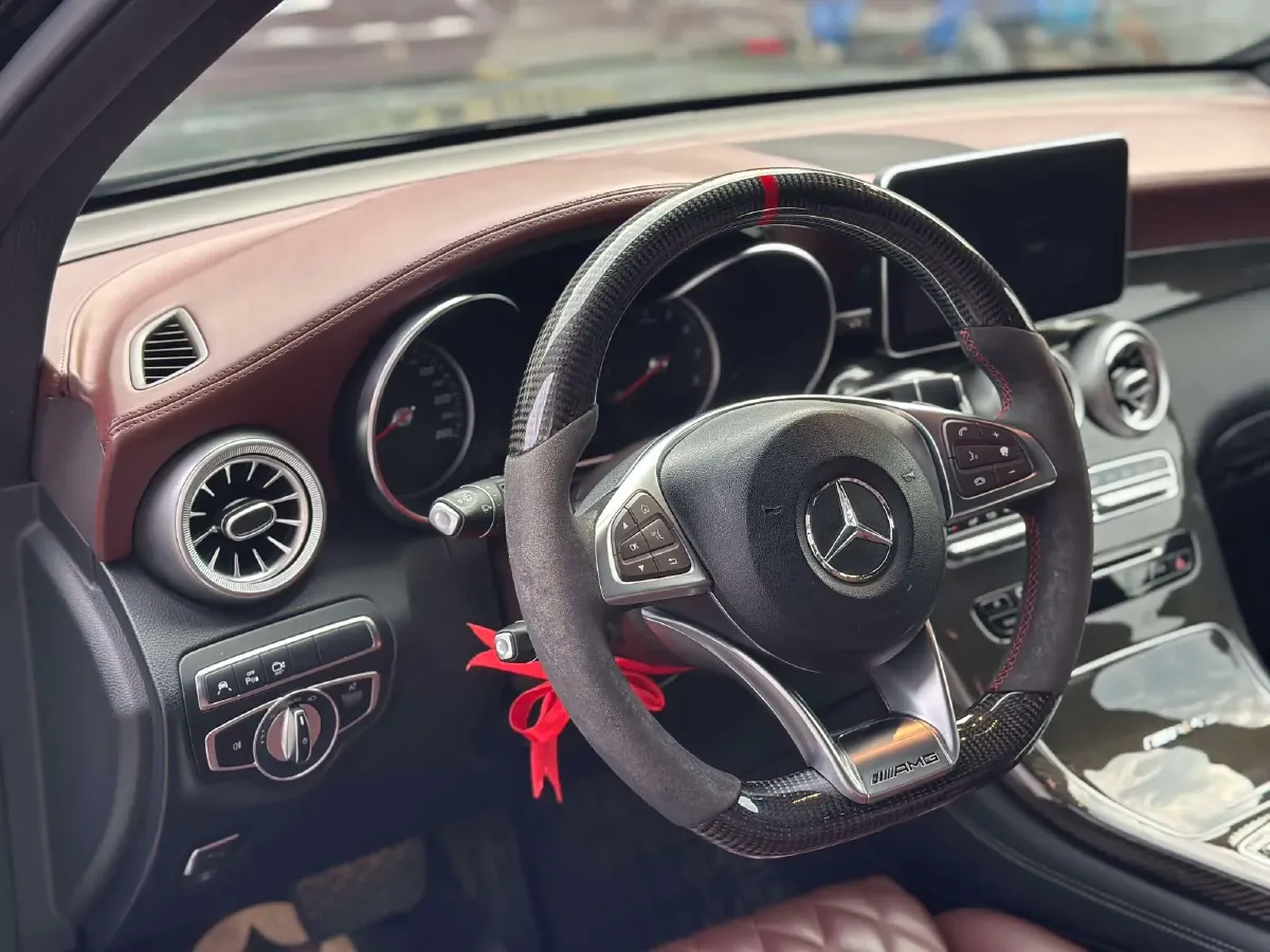 2019 Mercedes-Benz GLC Class 2.0T 184HP L4 9AT,autocango,china used car exporter,china ev exporter,chinese used car exporter,chinese used ev exporter