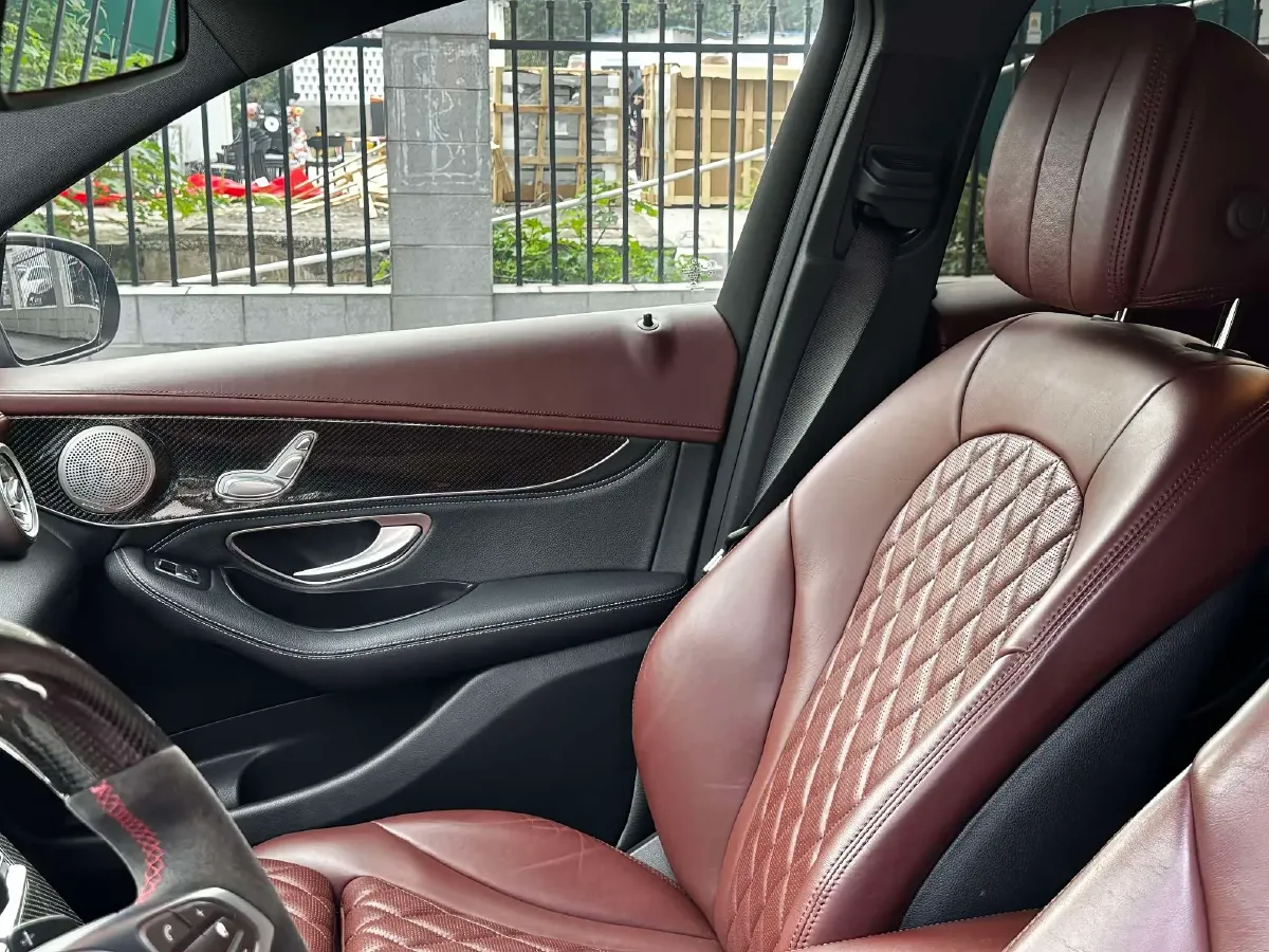 2019 Mercedes-Benz GLC Class 2.0T 184HP L4 9AT,autocango,china used car exporter,china ev exporter,chinese used car exporter,chinese used ev exporter