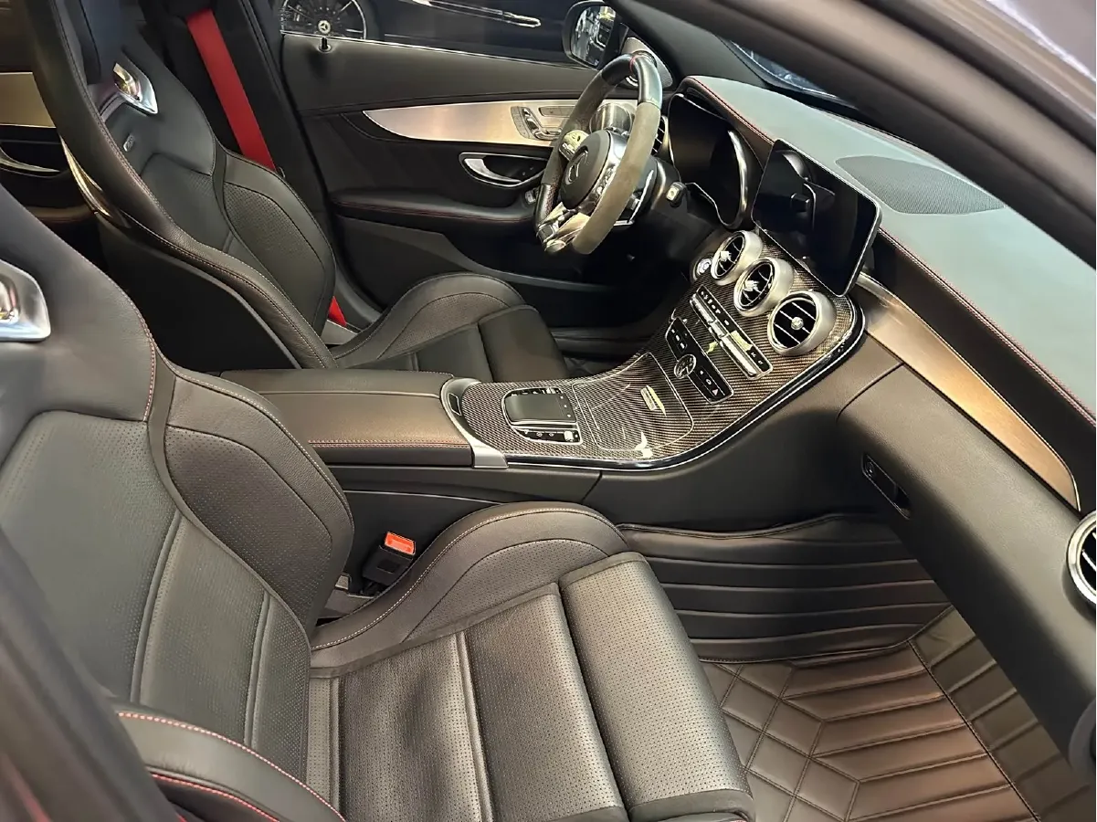 2019 Mercedes-Benz C AMG 3.0T 390HP V6 9AT,autocango,china used car exporter,china ev exporter,chinese used car exporter,chinese used ev exporter