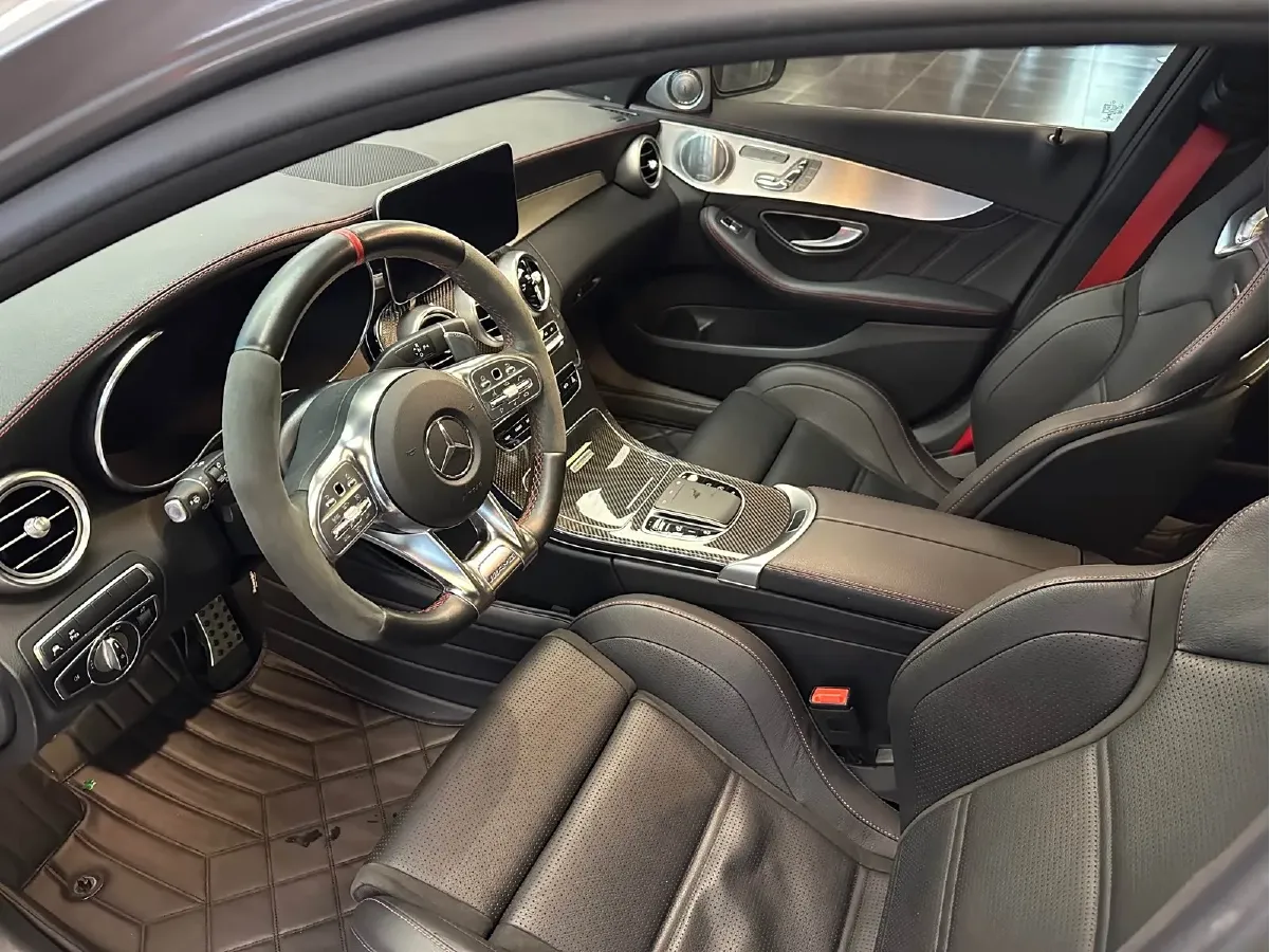 2019 Mercedes-Benz C AMG 3.0T 390HP V6 9AT,autocango,china used car exporter,china ev exporter,chinese used car exporter,chinese used ev exporter