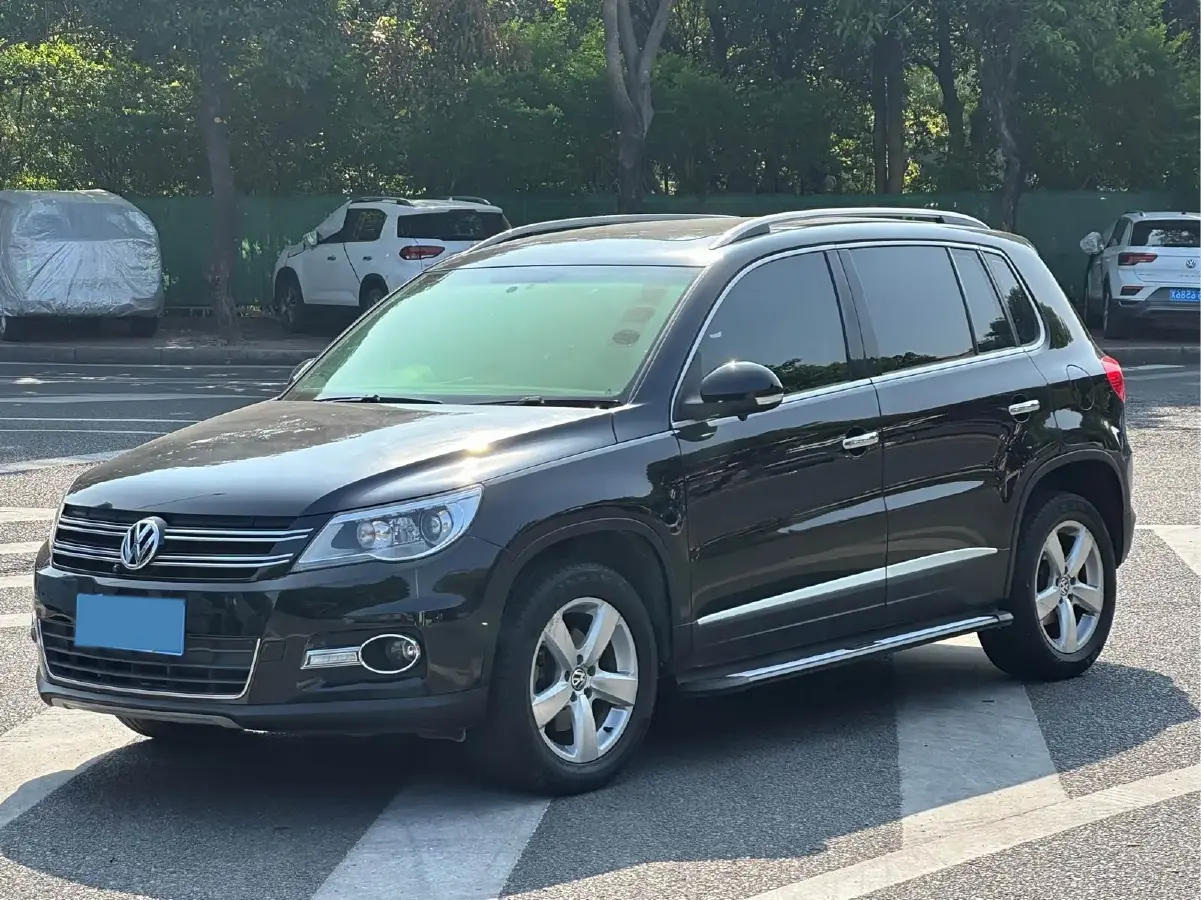 2012 Volkswagen Tiguan 1.8T 160HP L4 6AT