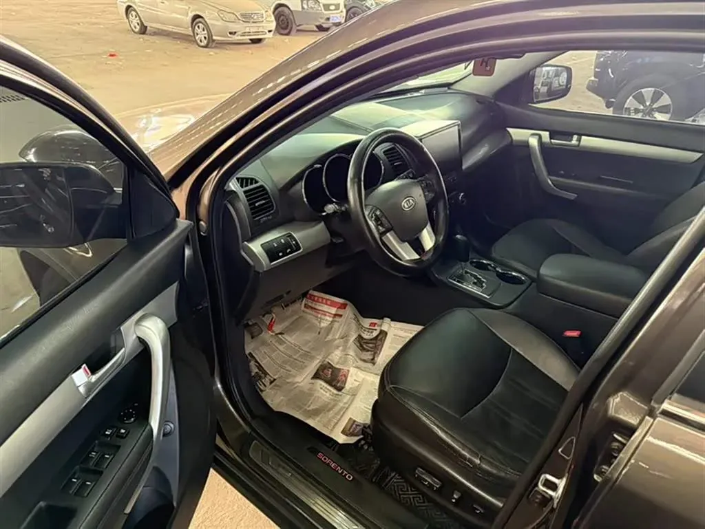 2010 Kia Sorento 2.2T 197HP L4 6AT,autocango,china used car exporter,china ev exporter,chinese used car exporter,chinese used ev exporter