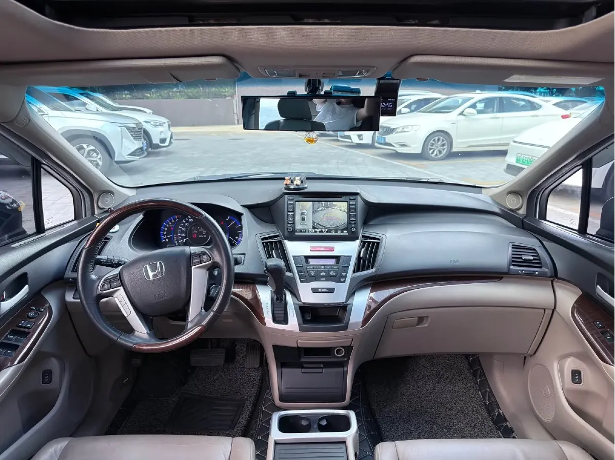 2014 Honda Odyssey 2.4L 181HP L4 5AT,autocango,china used car exporter,china ev exporter,chinese used car exporter,chinese used ev exporter