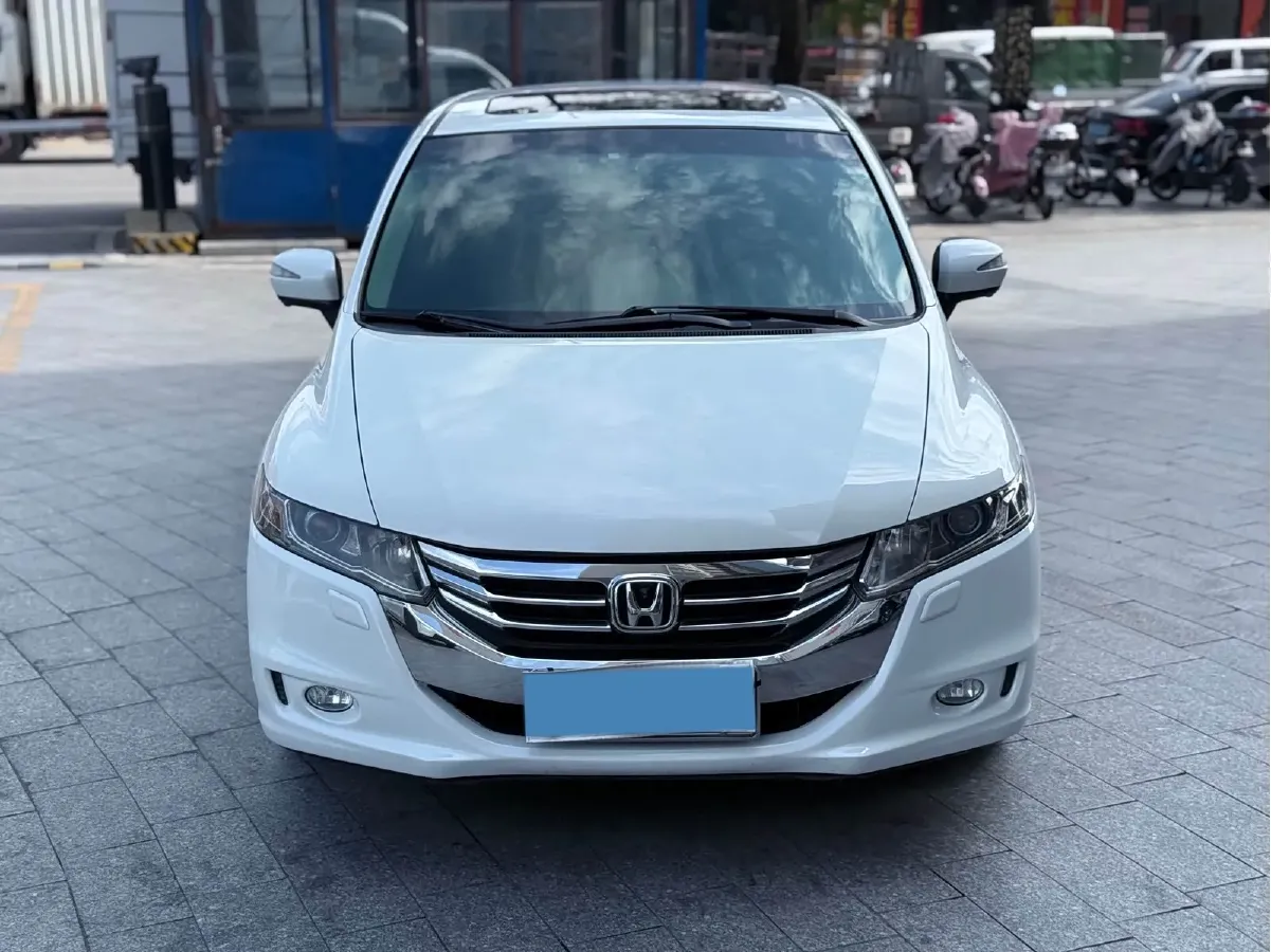 2014 Honda Odyssey 2.4L 181HP L4 5AT,autocango,china used car exporter,china ev exporter,chinese used car exporter,chinese used ev exporter
