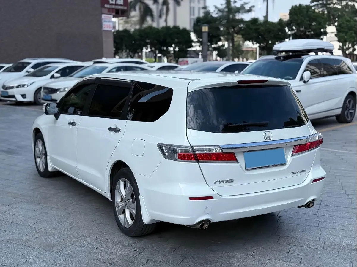 2014 Honda Odyssey 2.4L 181HP L4 5AT,autocango,china used car exporter,china ev exporter,chinese used car exporter,chinese used ev exporter