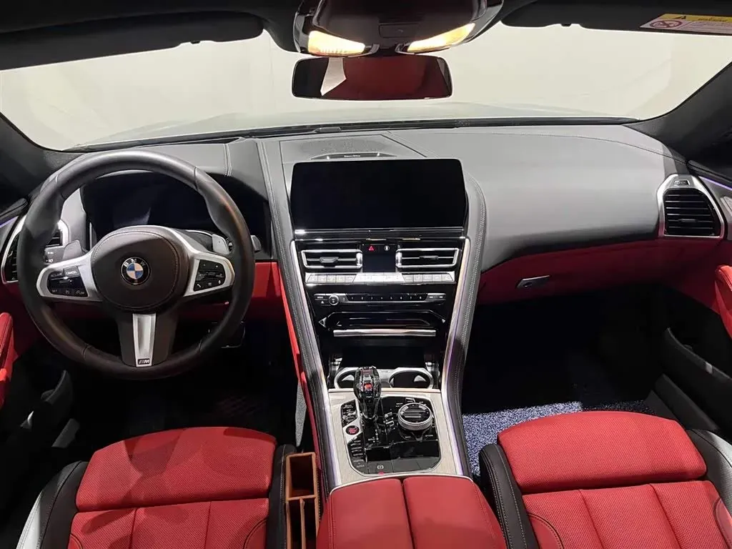 2022 BMW 8 Series 3.0T 333HP L6 8AT,autocango,china used car exporter,china ev exporter,chinese used car exporter,chinese used ev exporter