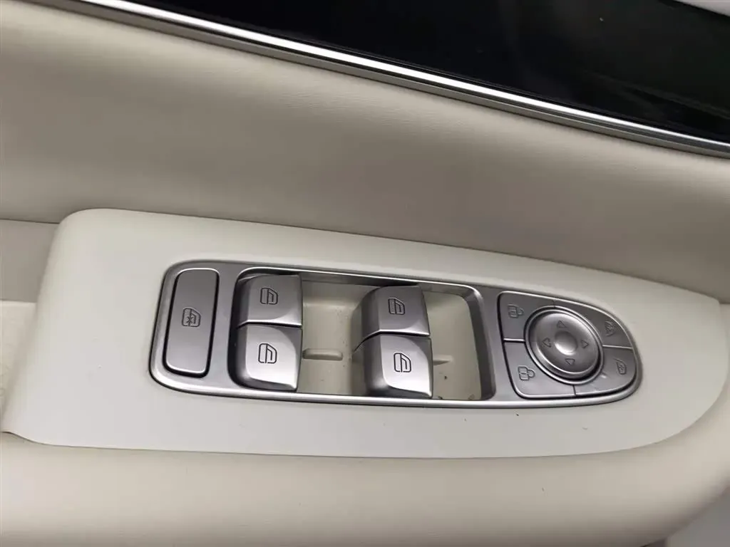 2024 DongFeng Forthing XingHai V9 1.5T 154HP L4 1DHT PHEV 34.944KWH,autocango,china used car exporter,china ev exporter,chinese used car exporter,chinese used ev exporter