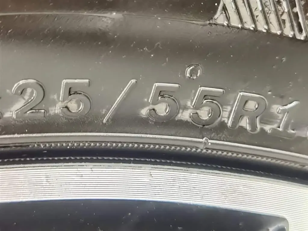 2024 DongFeng Forthing XingHai V9 1.5T 154HP L4 1DHT PHEV 34.944KWH,autocango,china used car exporter,china ev exporter,chinese used car exporter,chinese used ev exporter