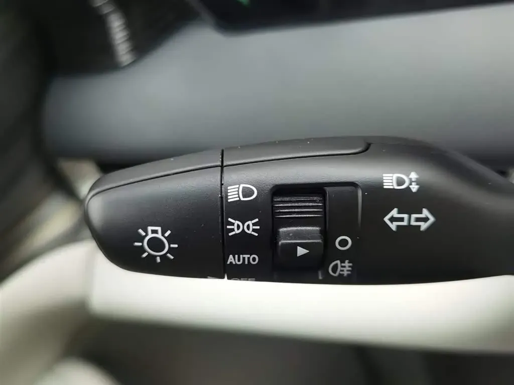 2024 DongFeng Forthing XingHai V9 1.5T 154HP L4 1DHT PHEV 34.944KWH,autocango,china used car exporter,china ev exporter,chinese used car exporter,chinese used ev exporter