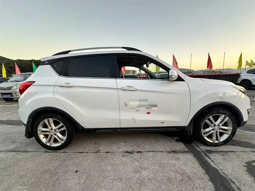 2017 ChangAn CS35 1.6L 125HP L4 4AT,autocango,china used car exporter,china ev exporter,chinese used car exporter,chinese used ev exporter