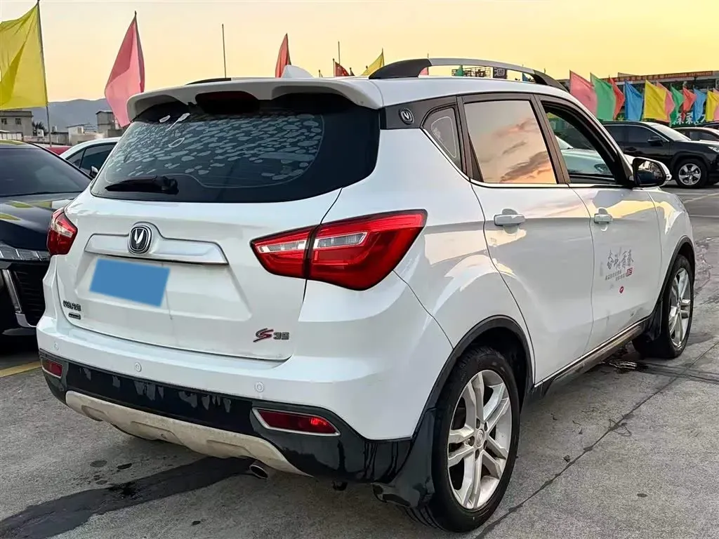 2017 ChangAn CS35 1.6L 125HP L4 4AT,autocango,china used car exporter,china ev exporter,chinese used car exporter,chinese used ev exporter