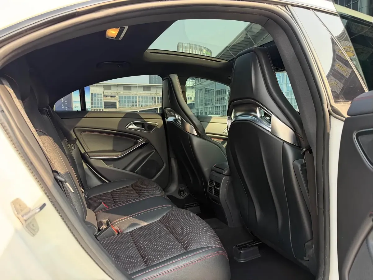 2017 Mercedes-Benz CLA AMG 2.0T 381HP L4 7DCT,autocango,china used car exporter,china ev exporter,chinese used car exporter,chinese used ev exporter