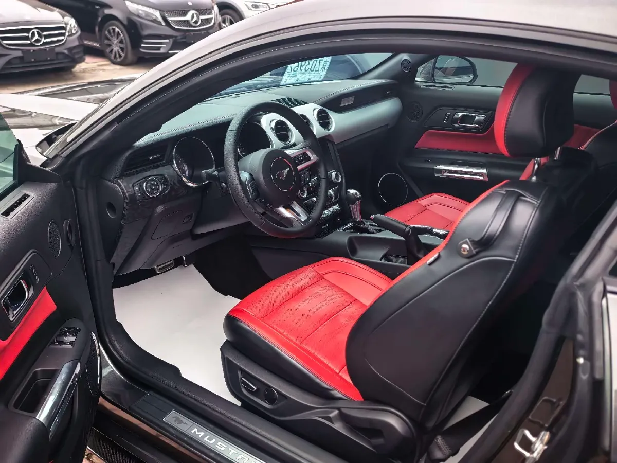 2015 Ford Mustang 5.0L 422HP V8 6AT,autocango,china used car exporter,china ev exporter,chinese used car exporter,chinese used ev exporter