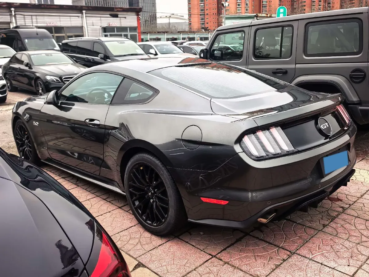 2015 Ford Mustang 5.0L 422HP V8 6AT,autocango,china used car exporter,china ev exporter,chinese used car exporter,chinese used ev exporter