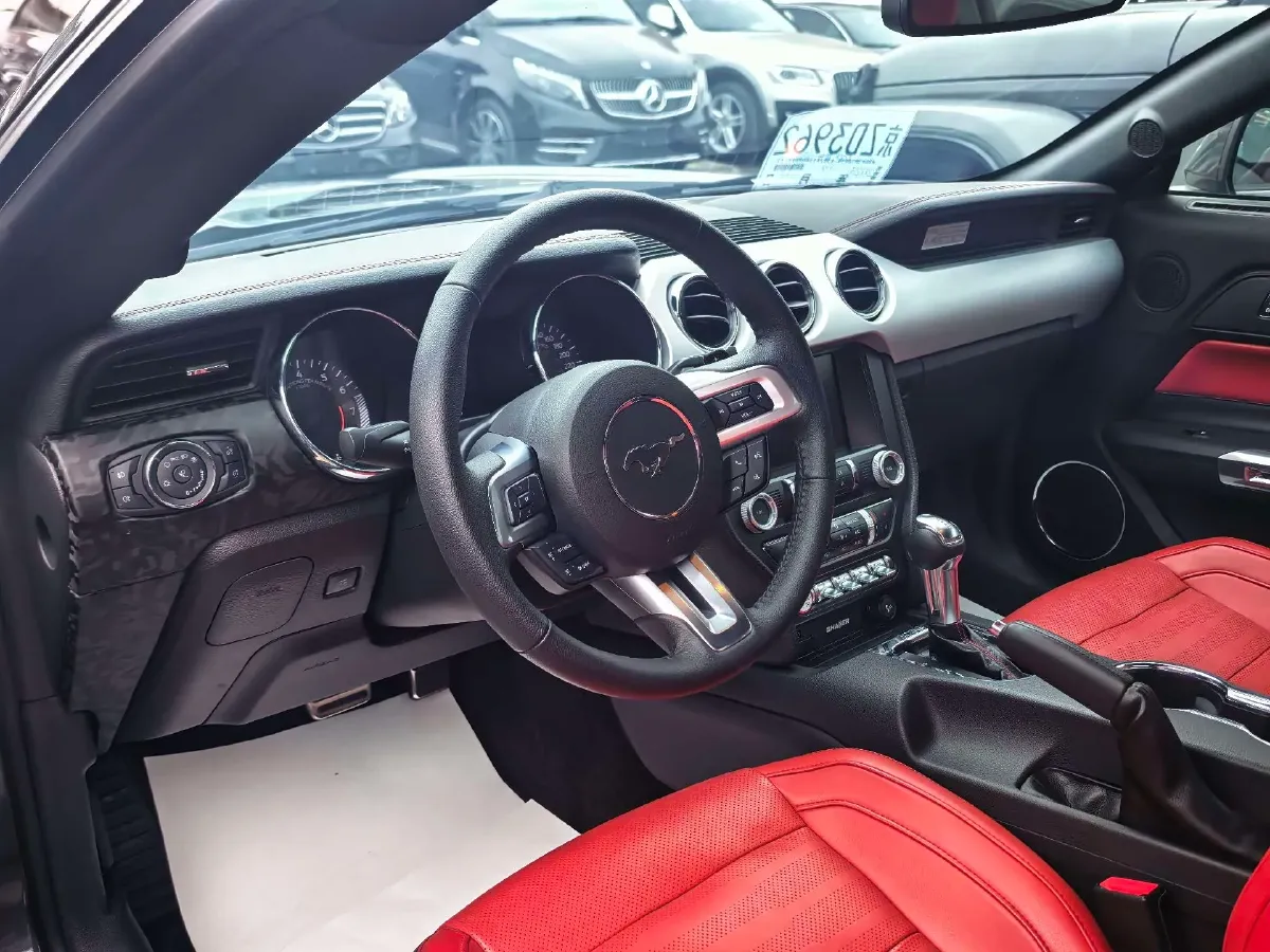 2015 Ford Mustang 5.0L 422HP V8 6AT,autocango,china used car exporter,china ev exporter,chinese used car exporter,chinese used ev exporter