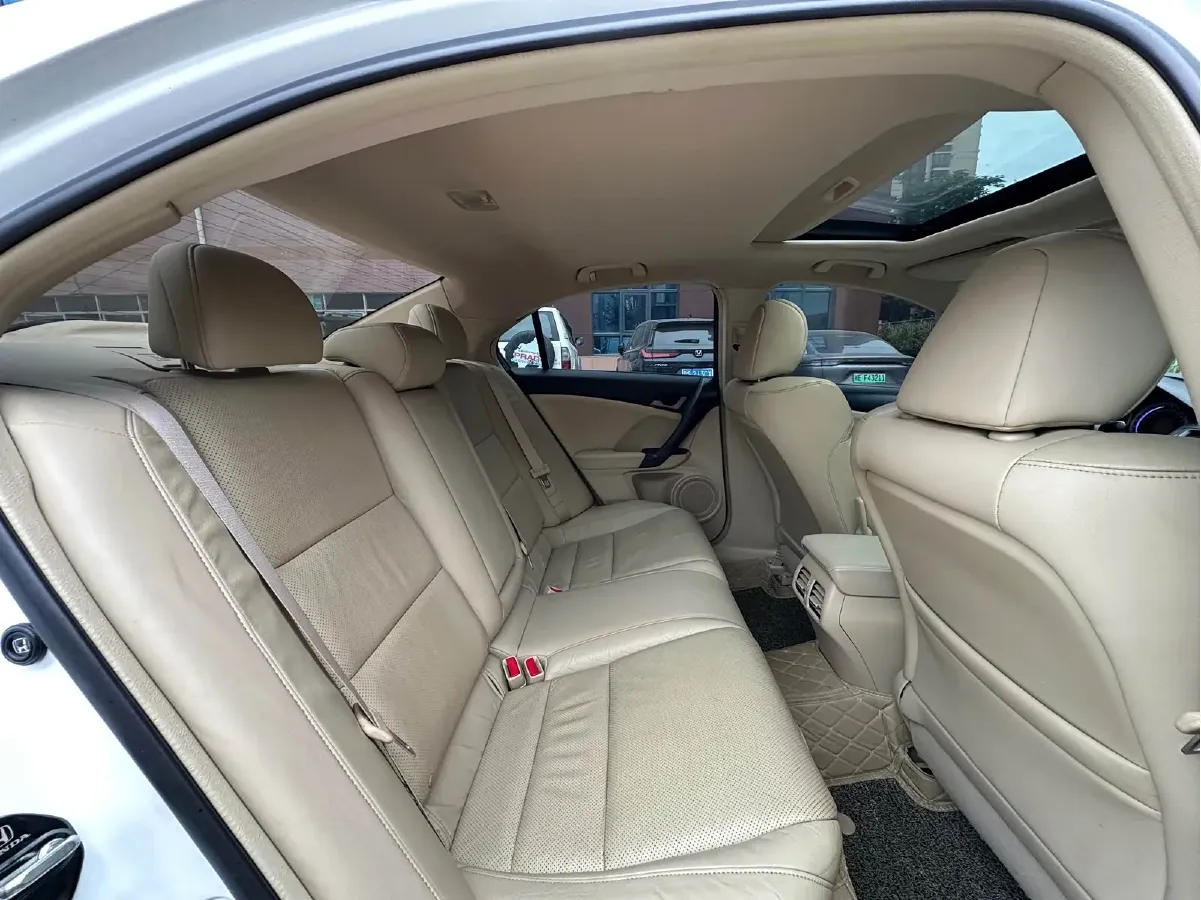 2009 Honda Spirior 2.4L 181HP L4 5AT,autocango,china used car exporter,china ev exporter,chinese used car exporter,chinese used ev exporter